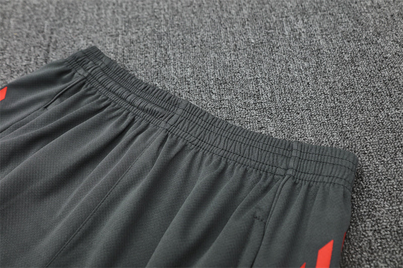 Adidas FC Bayern Munich Training Kit with Crest and Contrast Panels