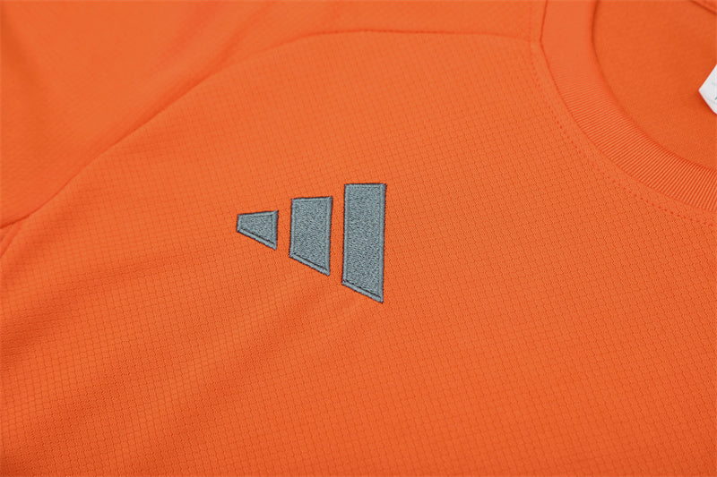 Adidas FC Bayern Munich Training Kit with Crest and Contrast Panels