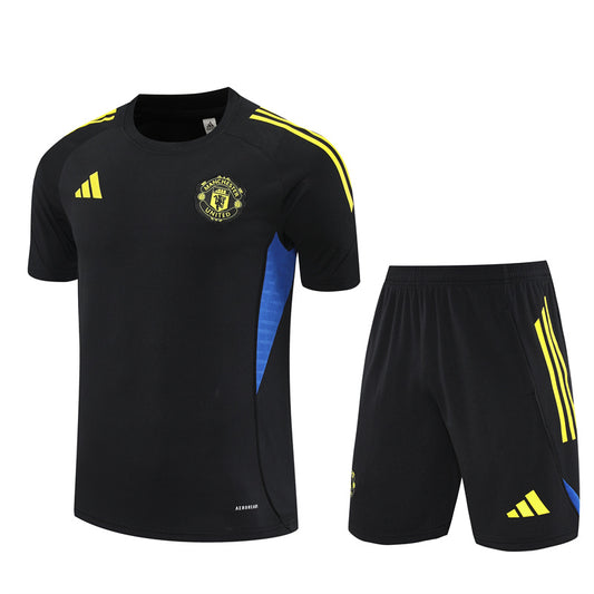 Manchester United Performance Training Kit - Jersey & Shorts