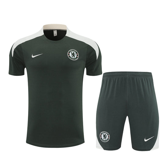 Nike Chelsea FC Training Kit with Club Badge and Shoulder Accents