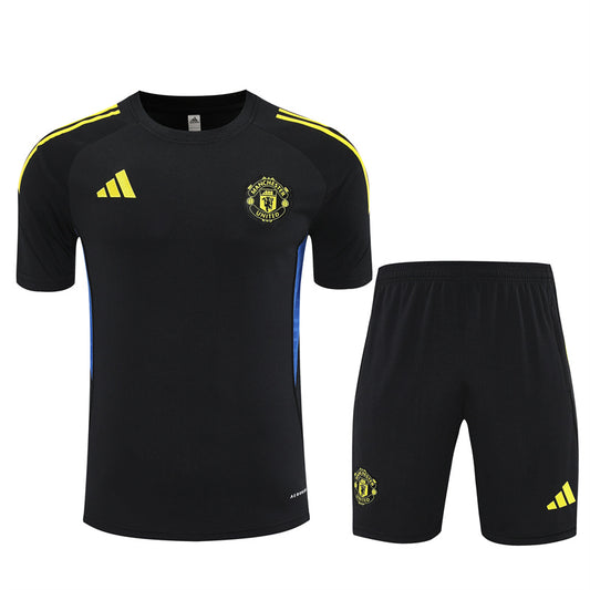 Manchester United Performance Training Kit - Jersey & Shorts