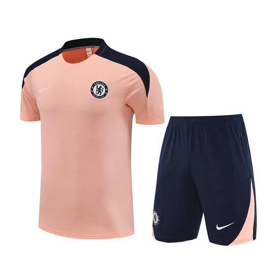 Nike Chelsea FC Training Kit with Contrast Panel Design