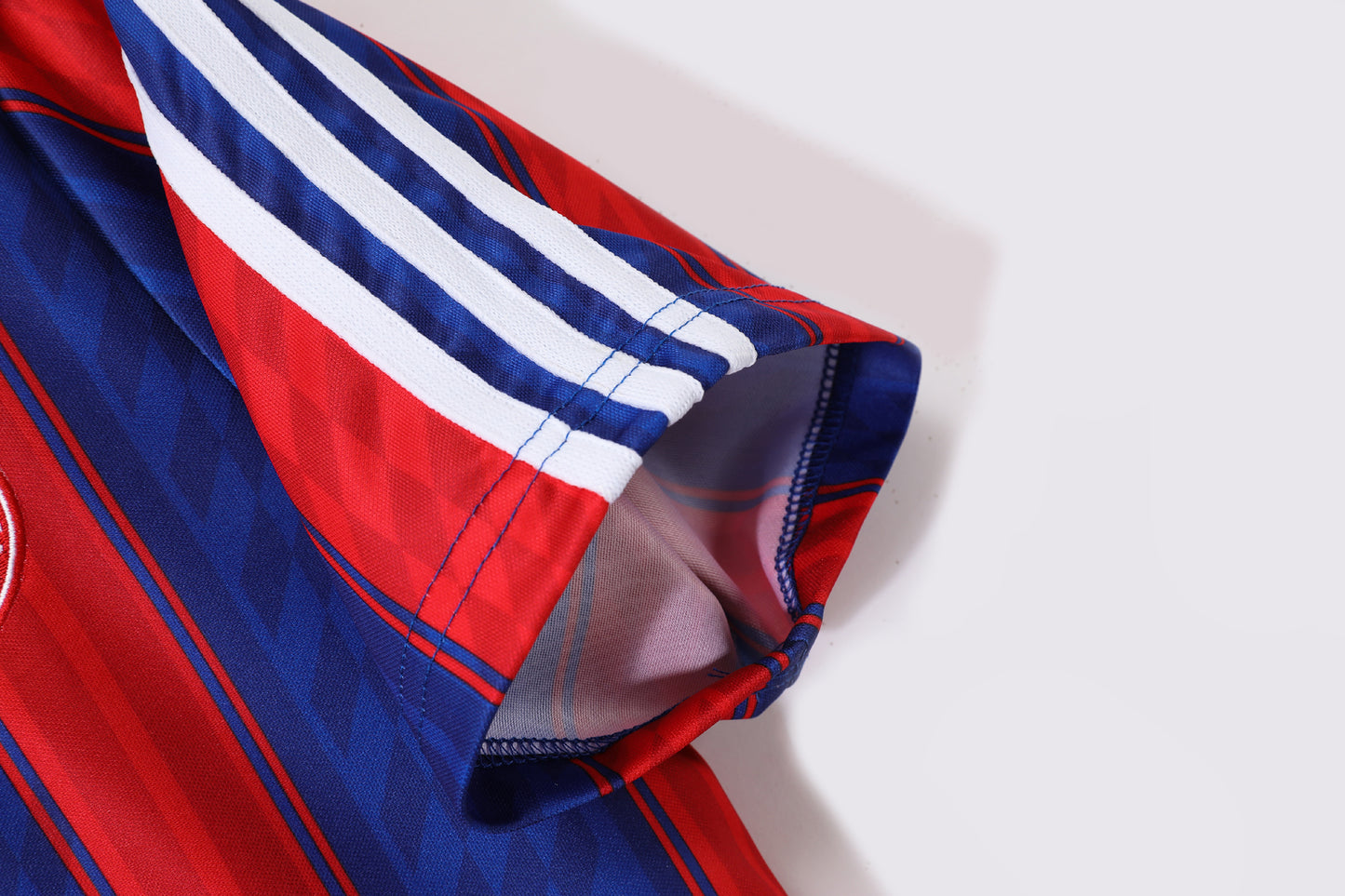 FC Bayern Munich Retro Home Jersey – Opel Era